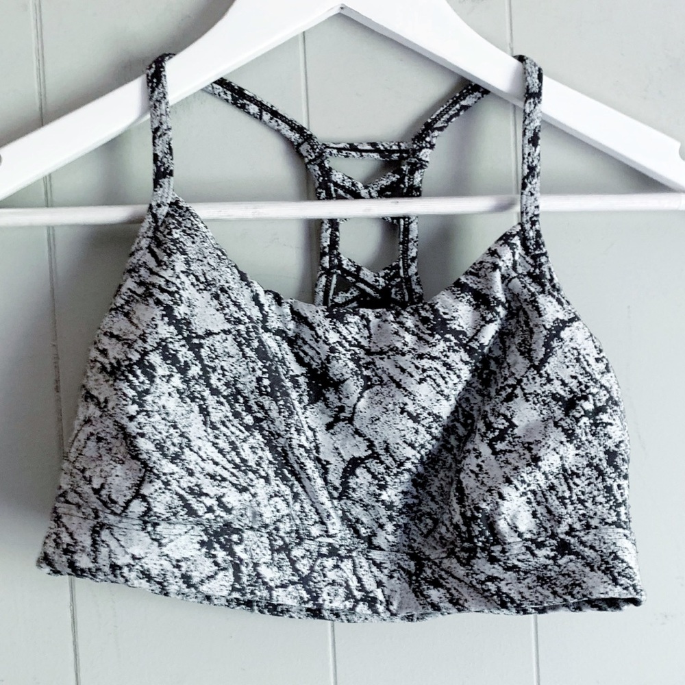 All in Motion Strappy Back B&W Sports Bra S